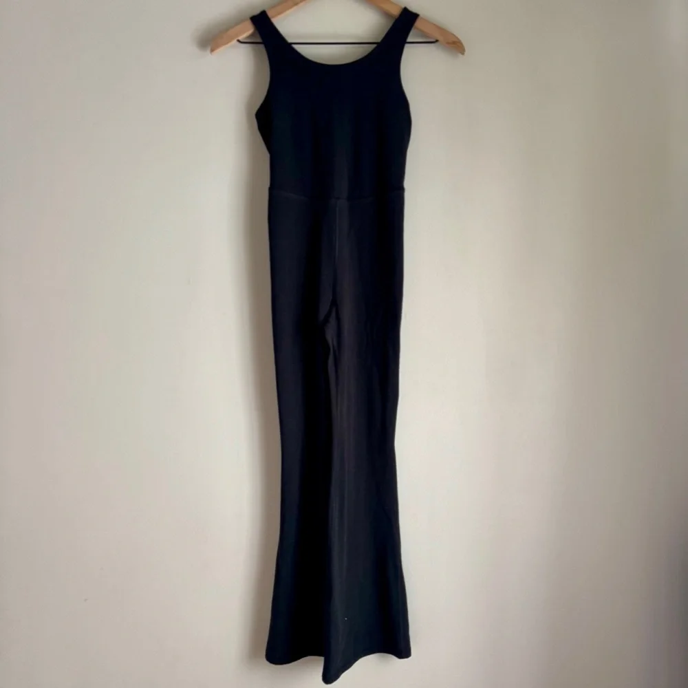 Old Navy Girls Sleeveless Power Chill Flare Bodysuit Size Large 10/12